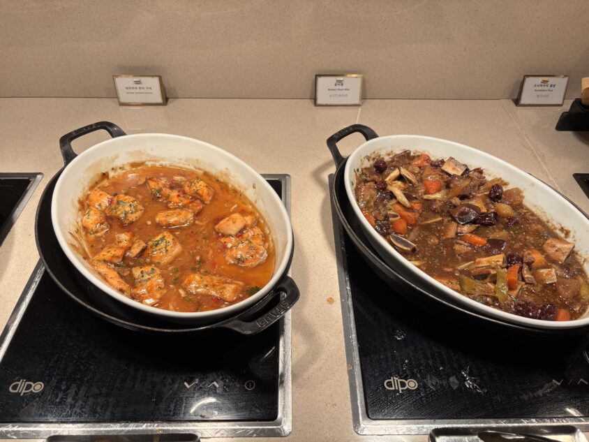 レスケープホテル ソウル ラウンジ朝食のホットミール