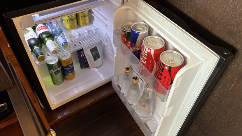 ウェスティンホテル東京：客室冷蔵庫のビール・炭酸飲料・水