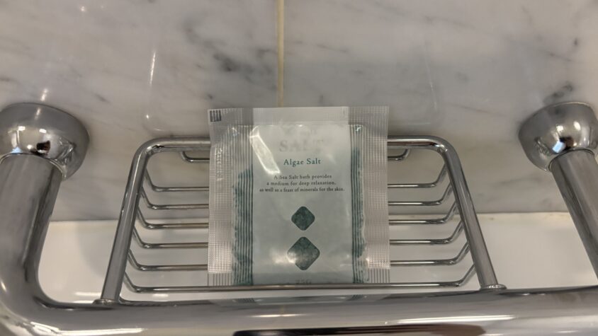 バスタブとシャワー・トイレの配置