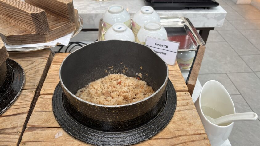 和食・大阪ソウルフード・うどん・ご飯のコーナー