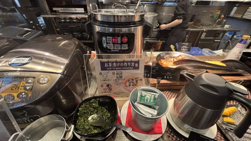 ご飯と出汁のコーナー
