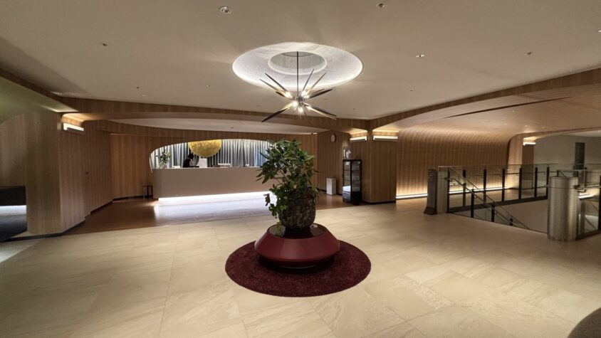 ウェスティン都ホテル京都・SPA華頂の入口とロビー